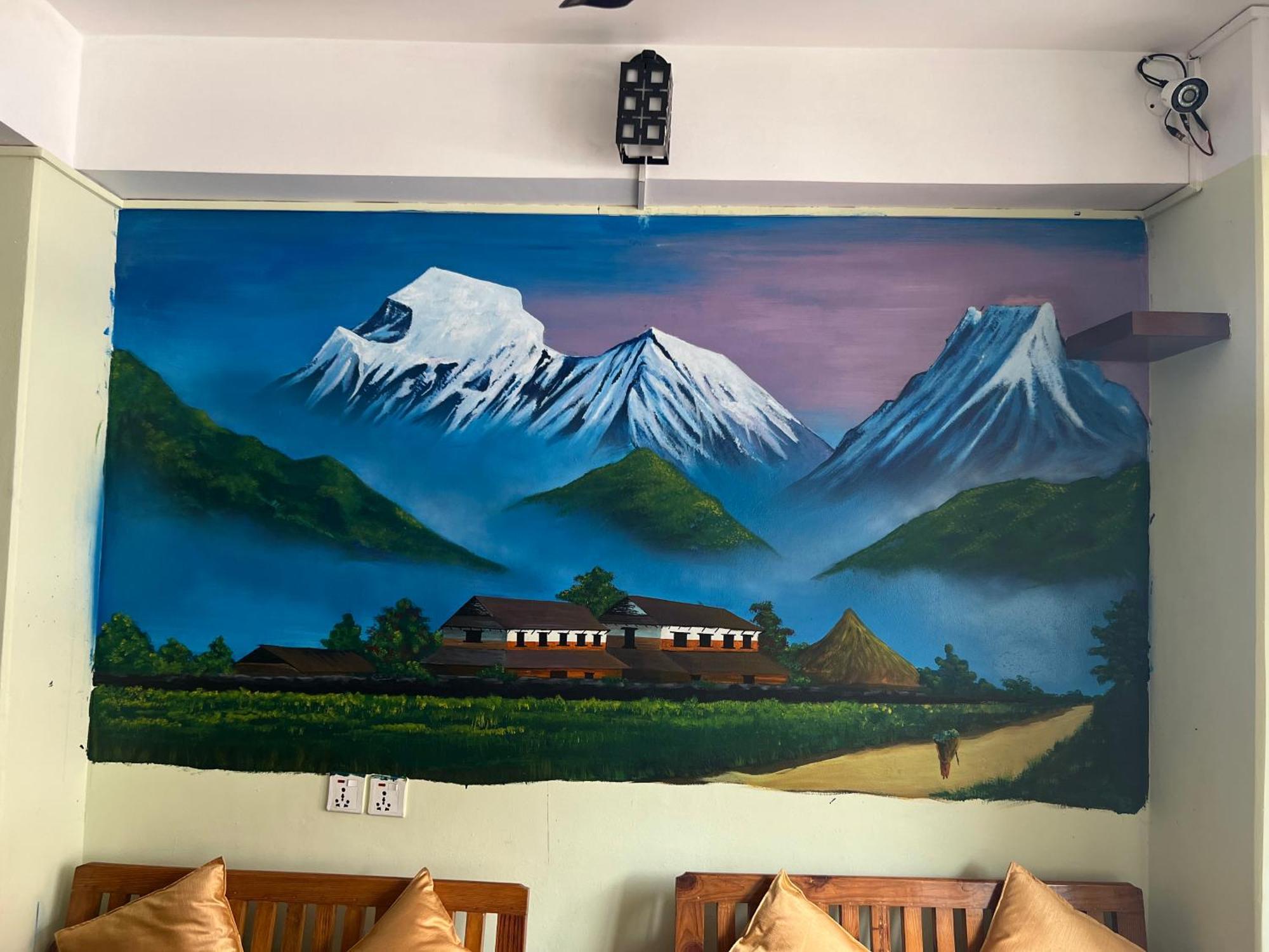 Paila Hostel Lakeside ポカラ エクステリア 写真